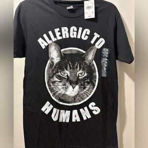 Black Cat Graphic T-Shirt